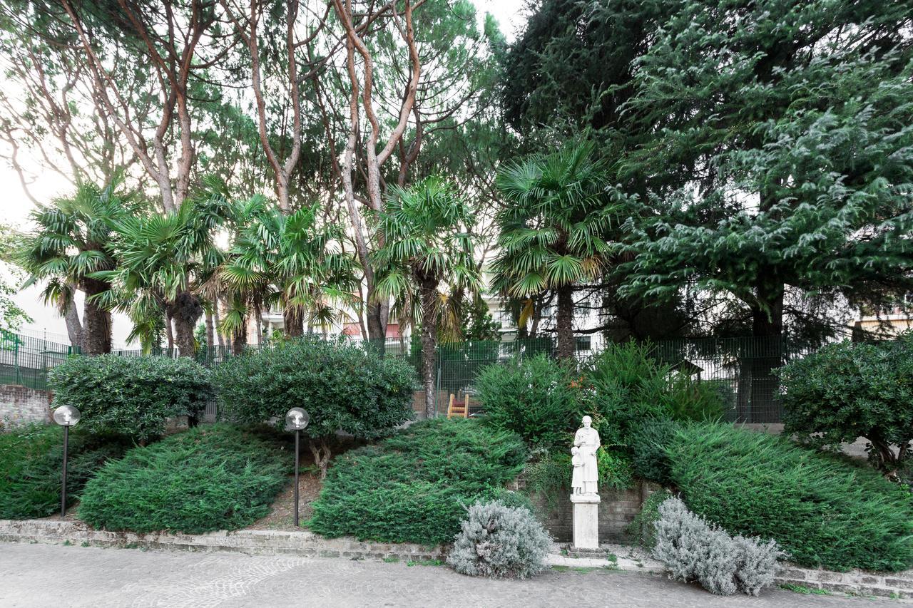 ホテルSan Giuseppe House ローマ エクステリア 写真